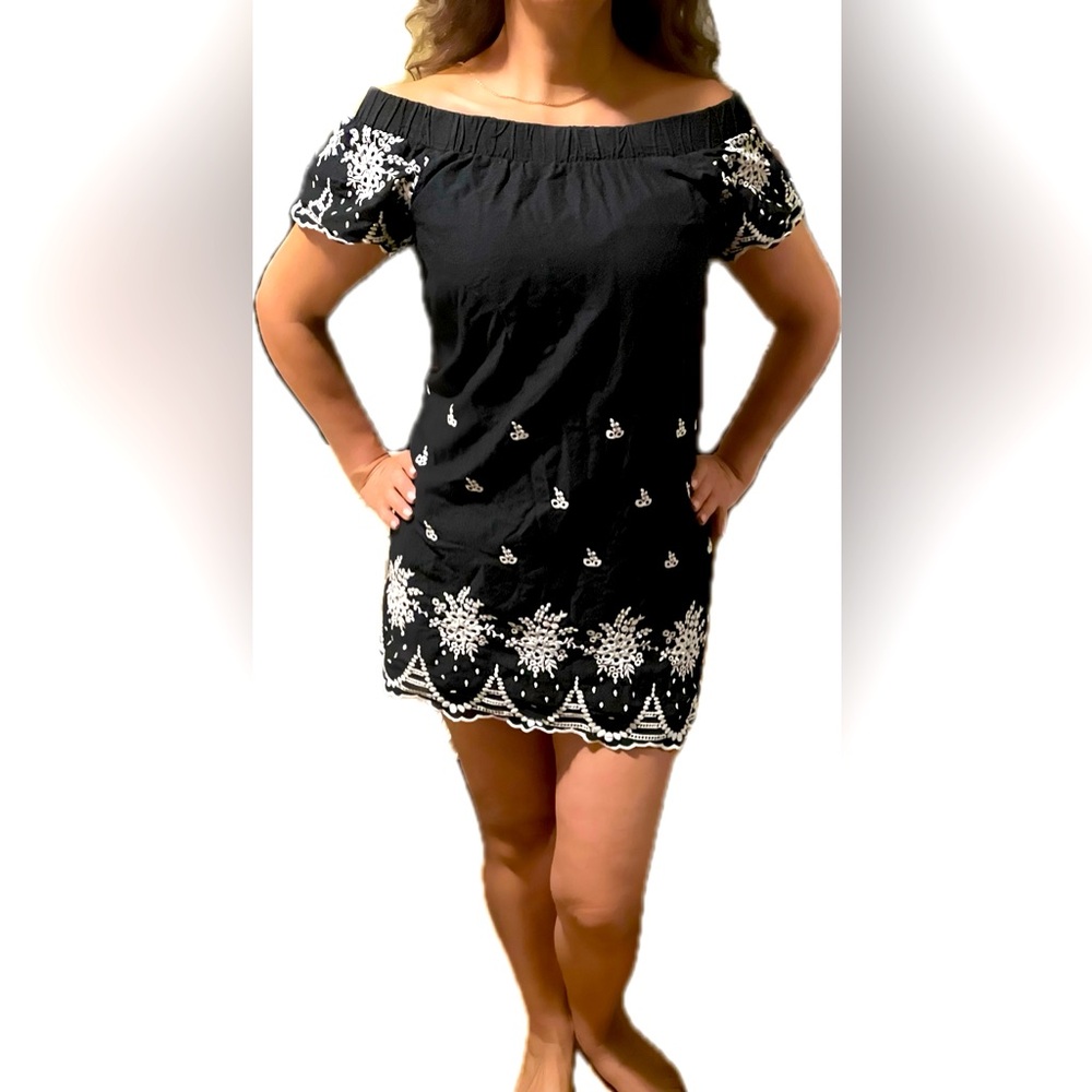 Cute dress medium size